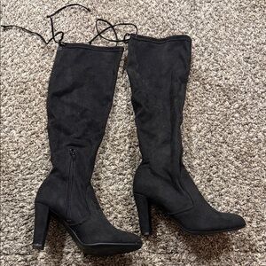 Unisa Black Heeled Knee-High Boots
